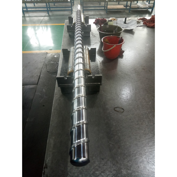 द्विधातु पेंच